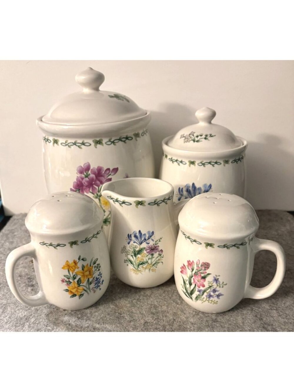Set of 5 Vintage Thomson Floral Garden 2 Canisters, Creamer, Salt and Pepper Sha
